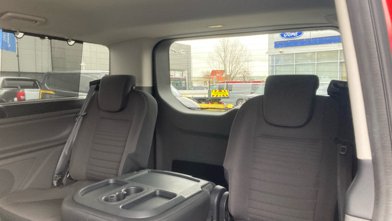 Ford Tourneo Custom 320 L1 Diesel Fwd 2.0 EcoBlue 136ps H1 Titanium 8 seater